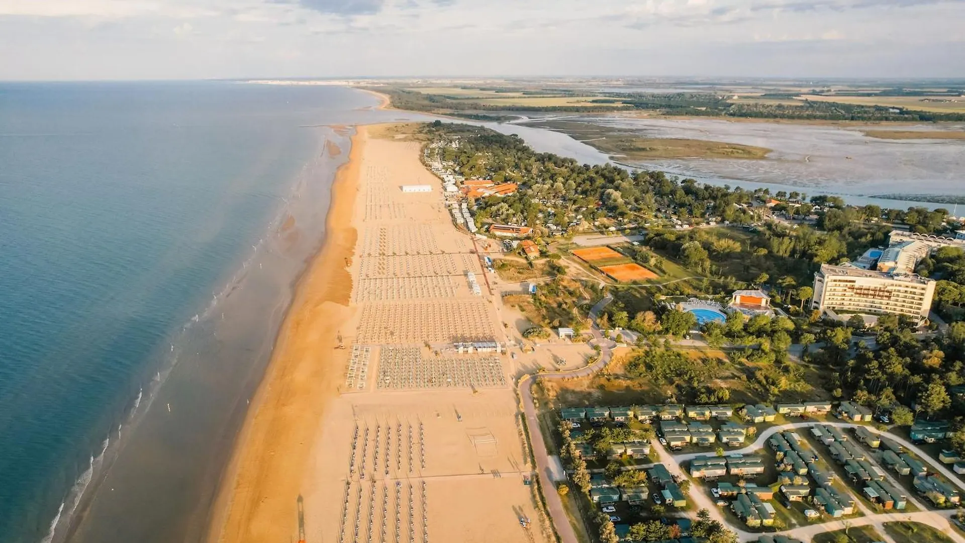 Lovely Seaview Flat - Beahost Rentals Bibione Apartment